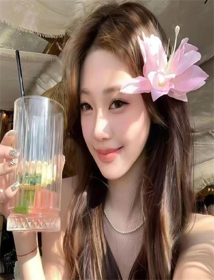 带你走进《走入荒野》的幕后世界：水下拍摄的设备与技术挑战 探索艺术与技术的完美结合